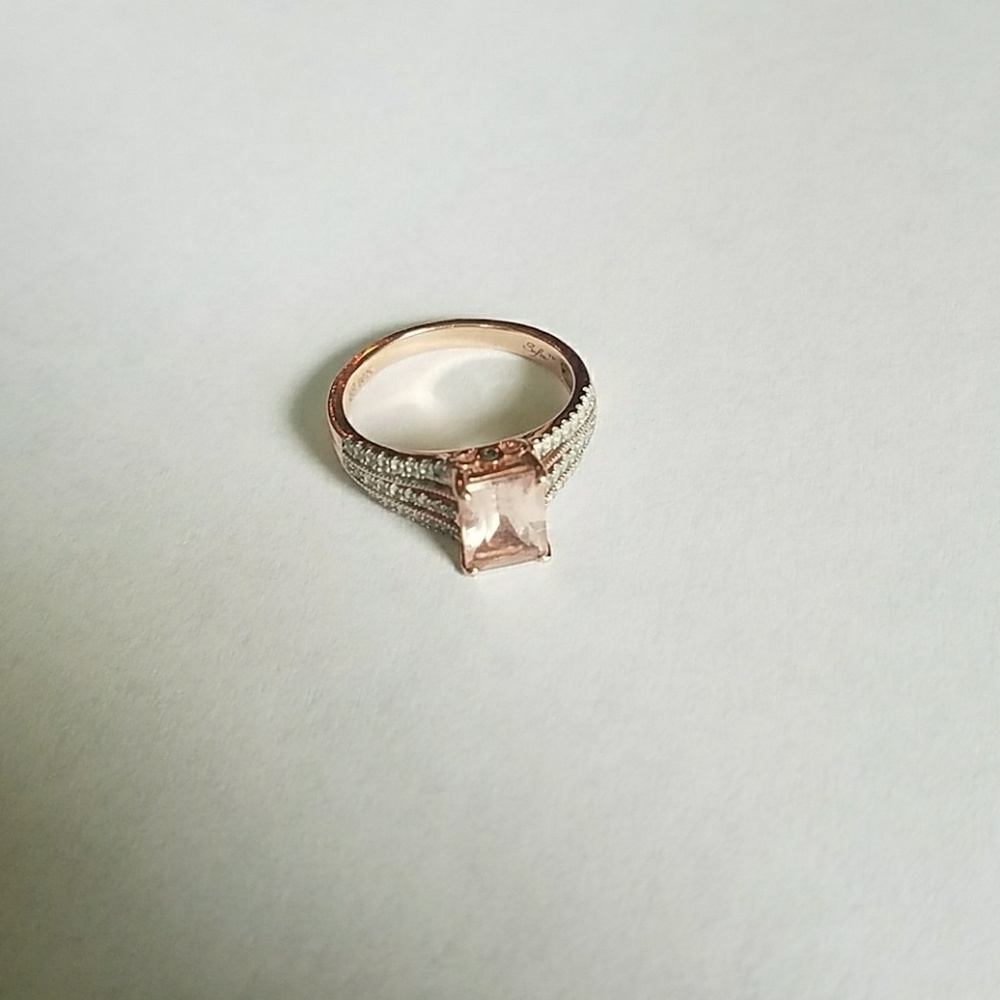 Sofia Vergara Morganite Topaz 10K Rose Gold Ring